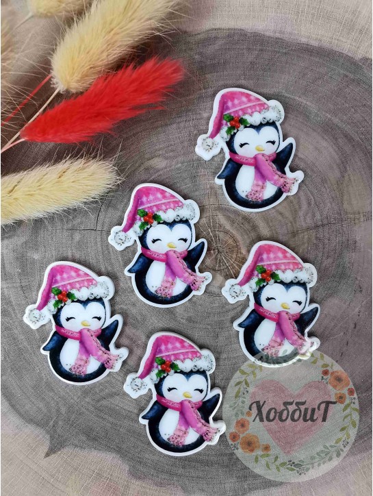 Кабошон-вырубка "Пингвинчик в колпаке" 2,8*3,6см.